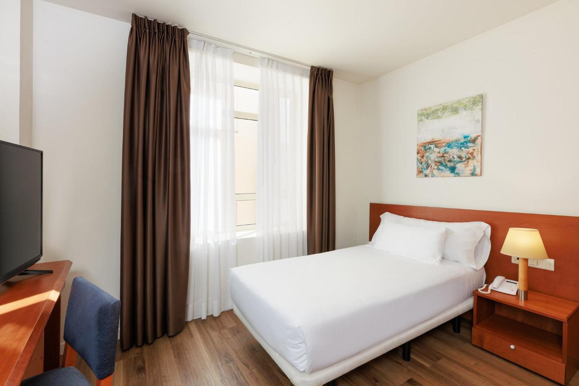 Hotel Arrahona Sabadell Exterior foto