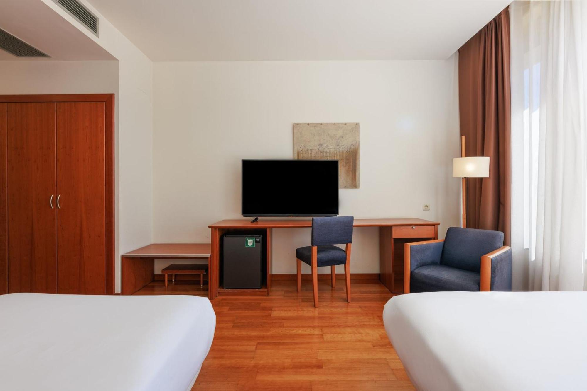Hotel Arrahona Sabadell Exterior foto