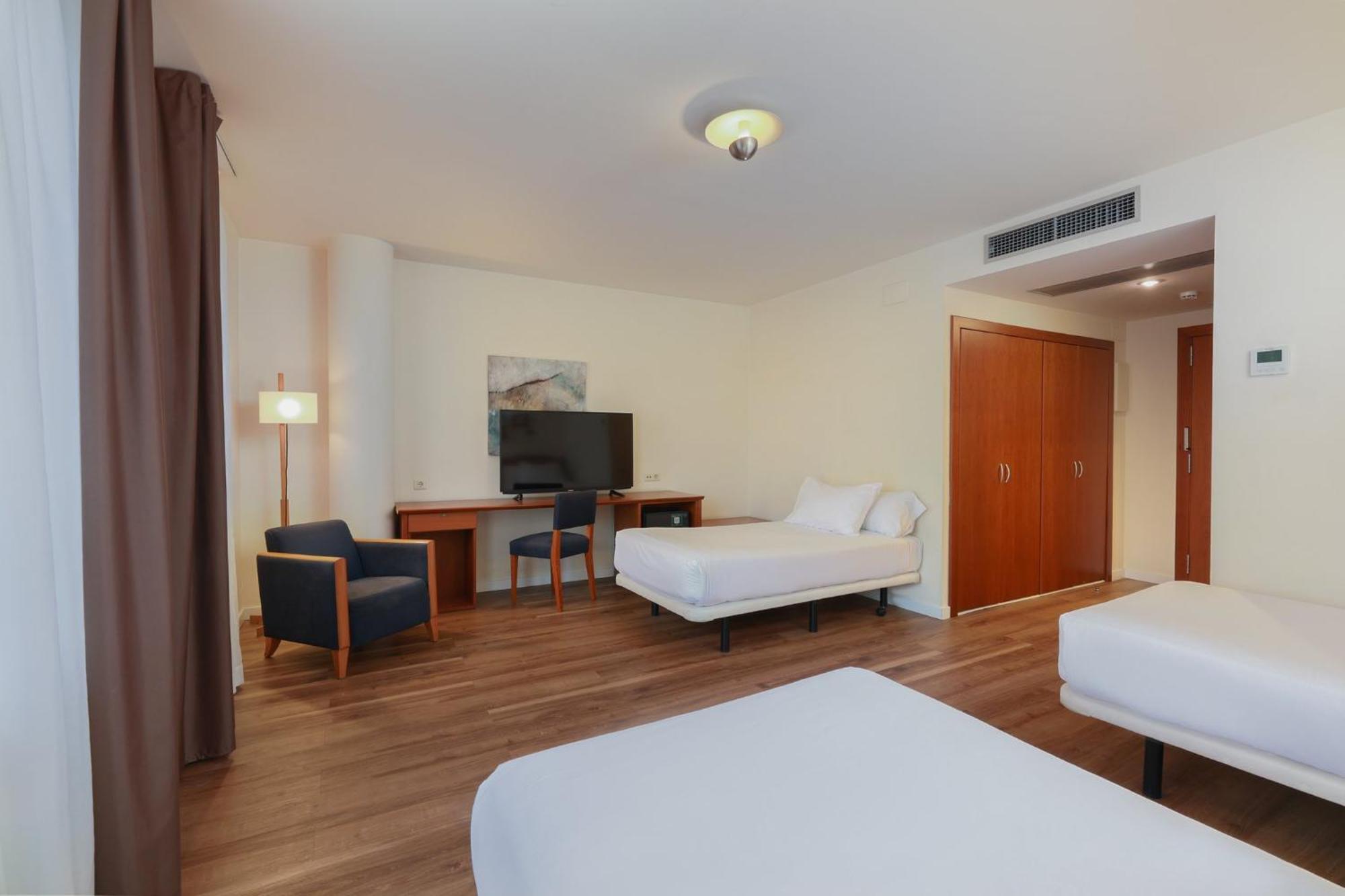 Hotel Arrahona Sabadell Exterior foto