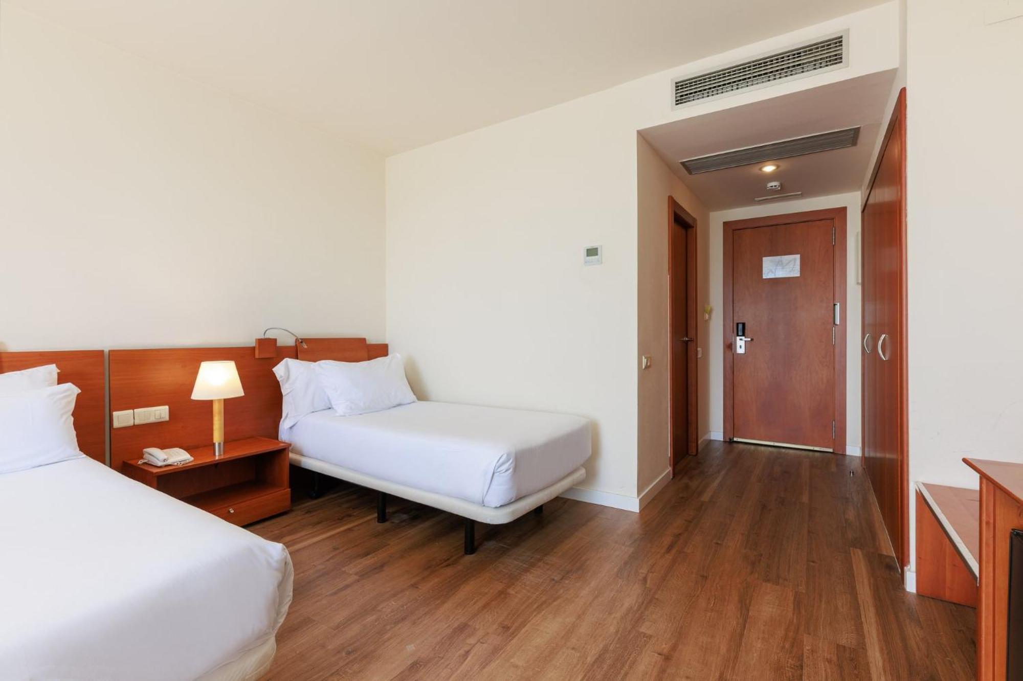Hotel Arrahona Sabadell Exterior foto